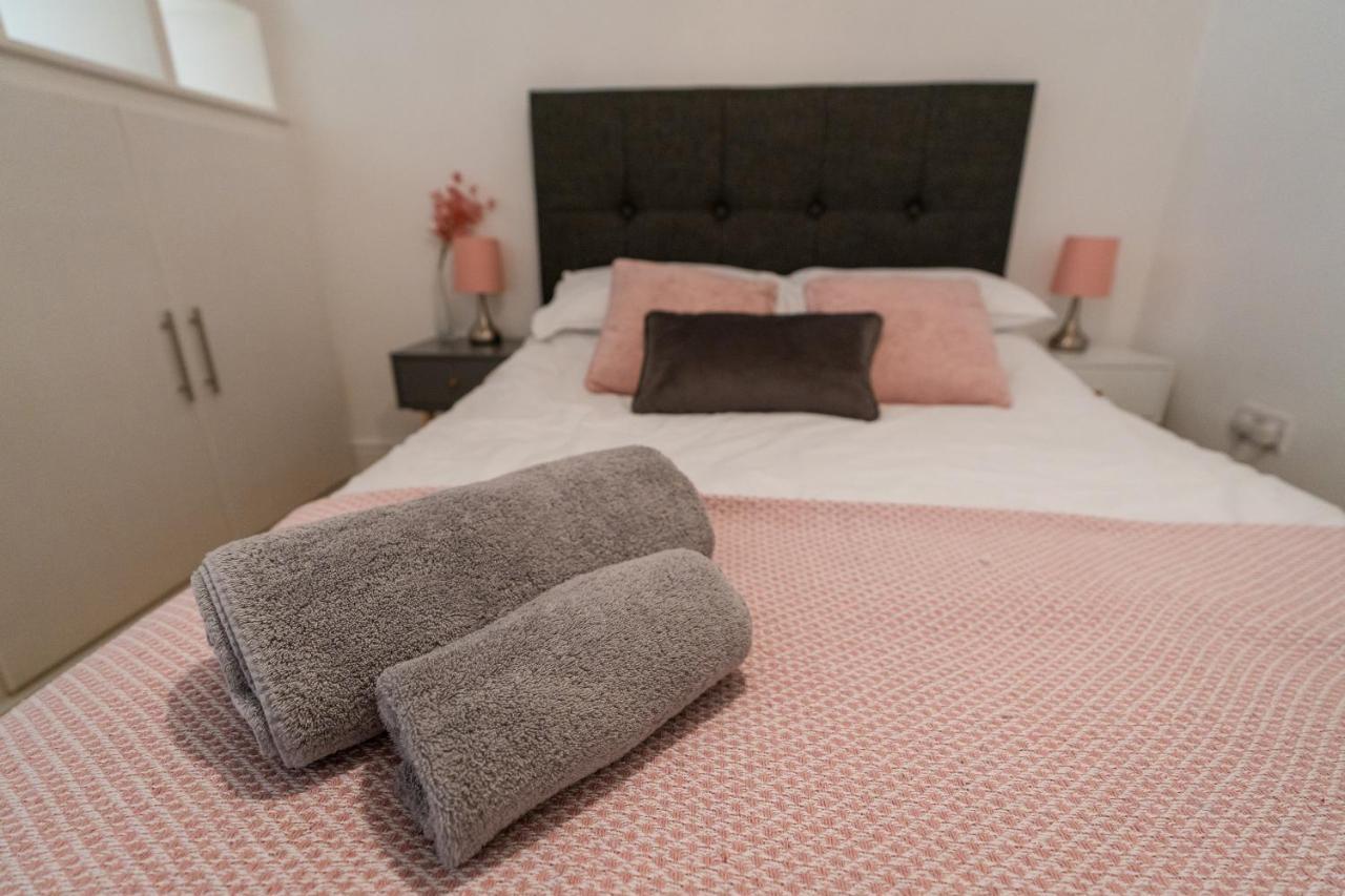 Bess'S Snug Apartman Matlock  Kültér fotó